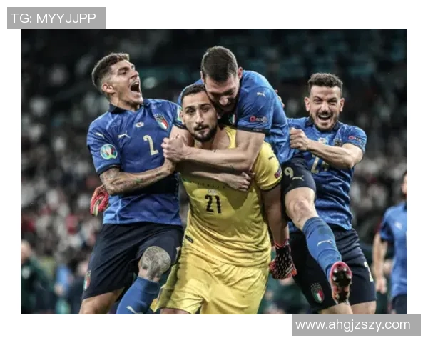 深圳足球队逆袭之路:从低谷到冠军赛的辉煌蜕变与奋斗历程 深圳足球队逆袭之路:从低谷到冠军赛的辉煌蜕变与奋斗历程