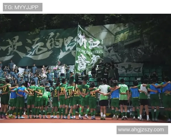 追忆足球传奇已故明星阵容重温绿茵场上的辉煌瞬间