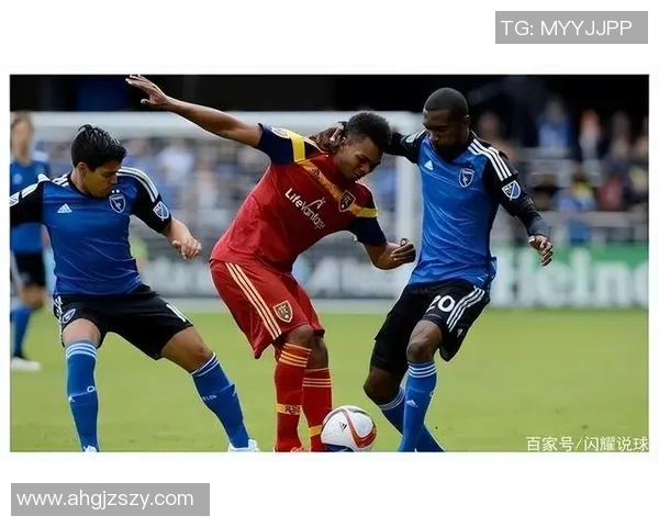 独家分析：上海羽毛球队的比赛经验对比